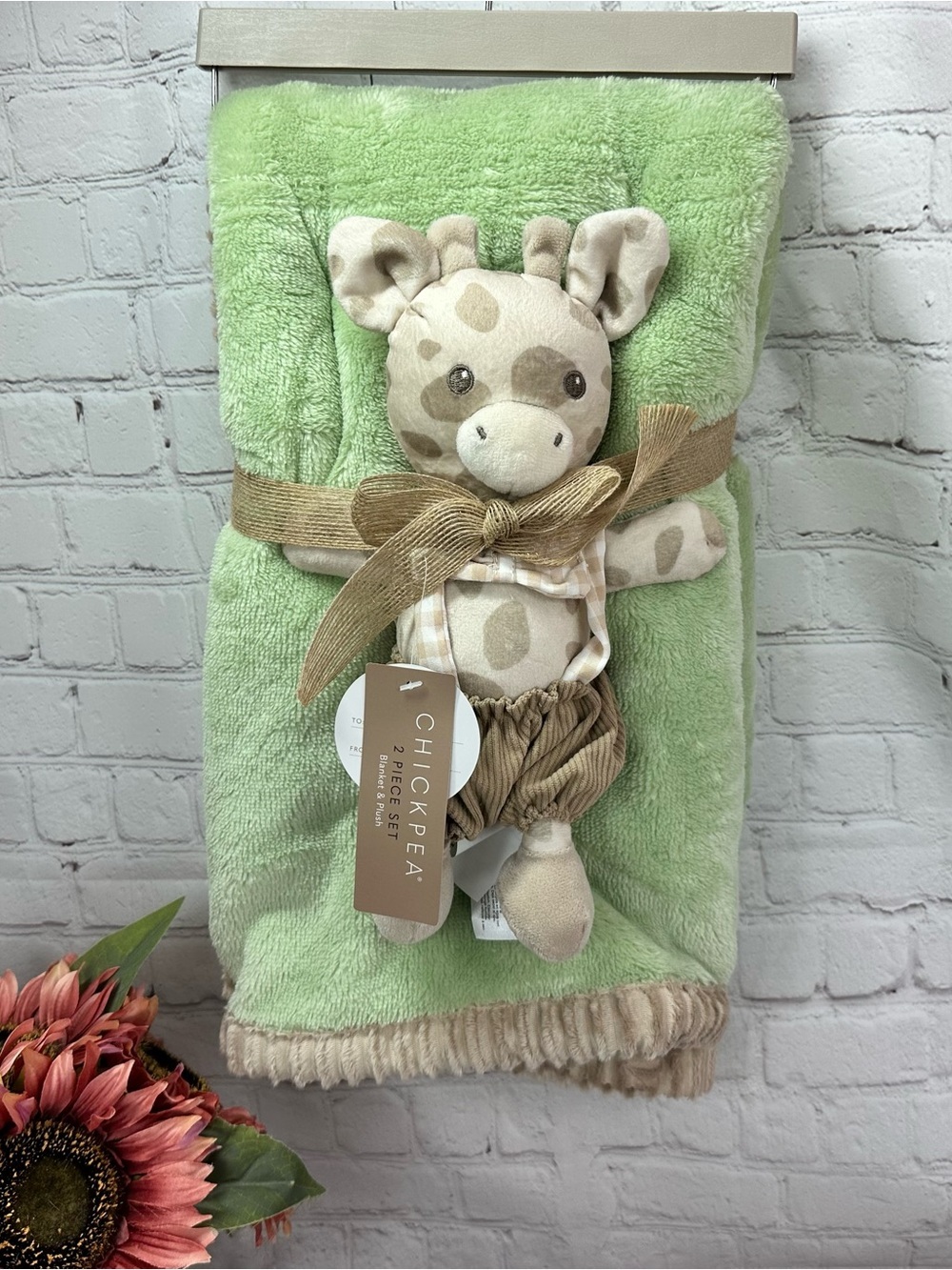 NWT chick pea Mint Baby Blanket giraffe Plush safari noah's arc zoo nursery